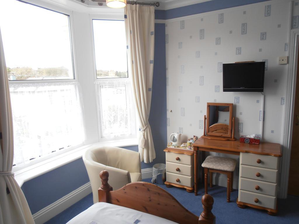 Meadowlea Guest House Okehampton Bilik gambar