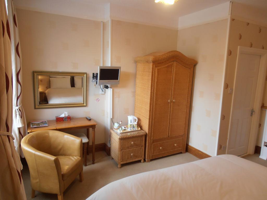 Meadowlea Guest House Okehampton Bilik gambar