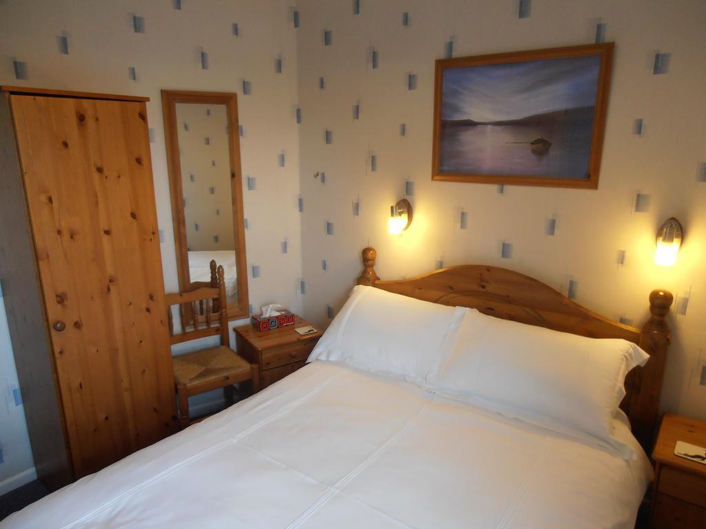 Meadowlea Guest House Okehampton Bilik gambar