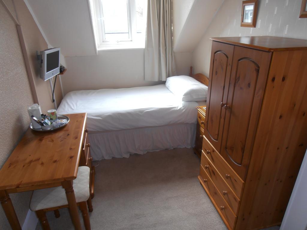 Meadowlea Guest House Okehampton Bilik gambar